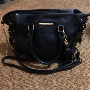 Steve Madden Bag Purse  with chain and detail